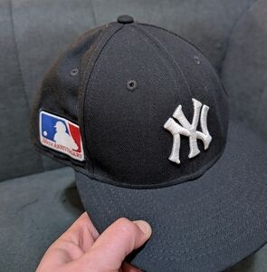 New Era Cooperstown Collection NY Yankees 100th Anniversary Fitted Hat- sz 7.5in